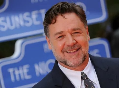 Russell Crowe en modo acción Russell Crowe en modo acción: 7 películas que te harán querer lanzar tu control remoto