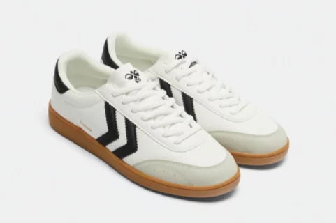 Estas preciosas (y baratas) zapatillas Hummel de Lefties rivalizan con las Adidas Samba