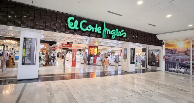 Seleccionamos 8 pantalones de lino de El Corte Inglés para vestir sofisticada y cómoda