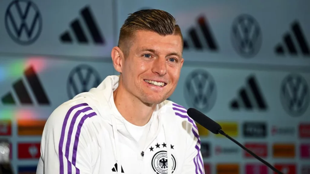 Toni Kroos en rueda de prensa