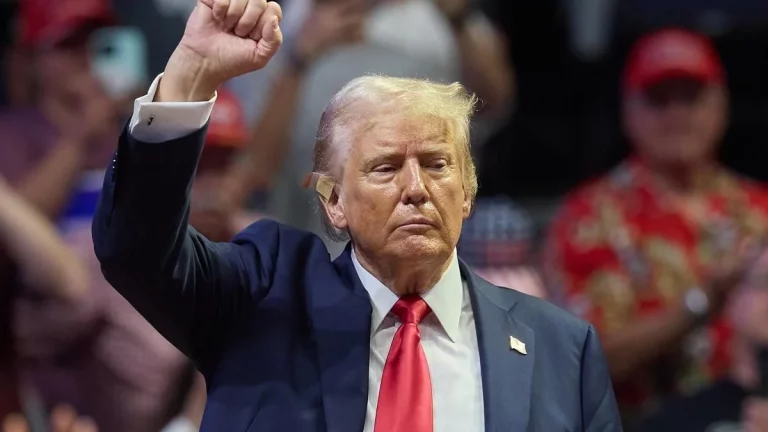 Atención, John Deere: Donald Trump lanza una amenaza demoledora si se van a México