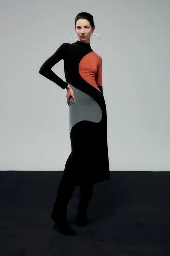 Vestido midi tricolor