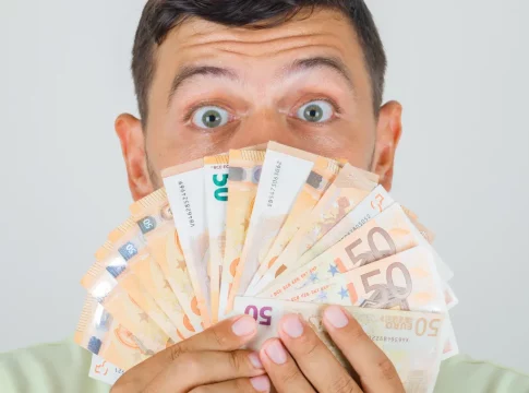 El SEPE ofrece 18.000 nuevos puestos de trabajo en España para gente sin experiencia El SEPE ofrece 18.000 nuevos puestos de trabajo en España para gente sin experiencia