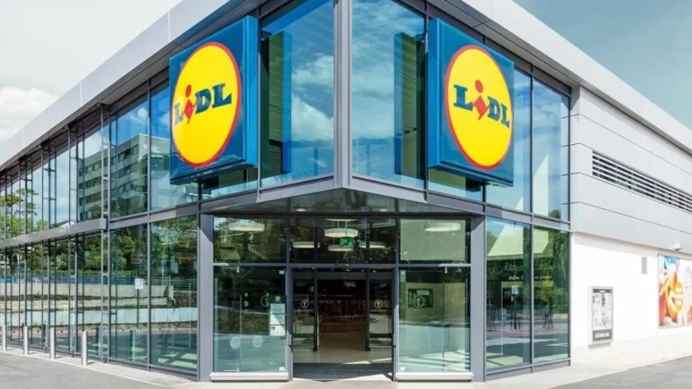 Lidl va a por Leroy Merlin con esta potente herramienta multiusos: atornilladora, taladradora y sierra eléctrica