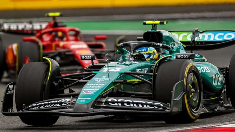 Fernando Alonso y Carlos Sainz logran cambiar el reglamento de la FIA 1 fernando alonso sainz china 2024