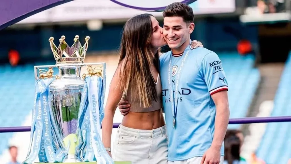 Así es Emilia Ferrero, el faro de Julián Álvarez 1 Emilia Ferrero