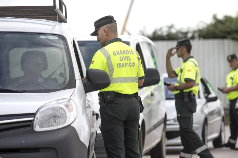 Alerta a conductores: La DGT podría exigir la devolución de tu carnet de conducir