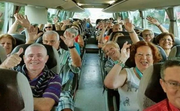 Más allá de las vacaciones: El impacto social de los viajes del IMSERSO