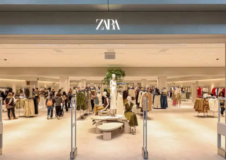 10 vestidos de otoño de Zara solo para mujeres adultas que quieren vestir bien