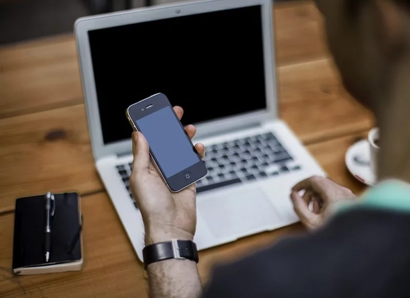 LLAMADAS DESDE OTROS PAÍSES