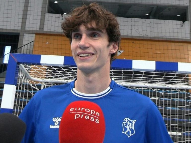 Pablo Urdangarín celebra un hito más en su prometedora carrera, con Johanna Zott pero sin su familia