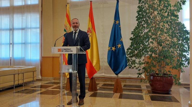 Azcón insta a la unidad política para transformar a Aragón en símbolo de resistencia al 