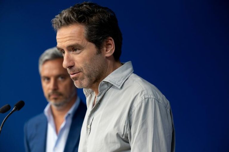 Desavenencias entre el PP y Vox: el partido de Abascal y el PSOE, ¿aliados contra Feijóo?