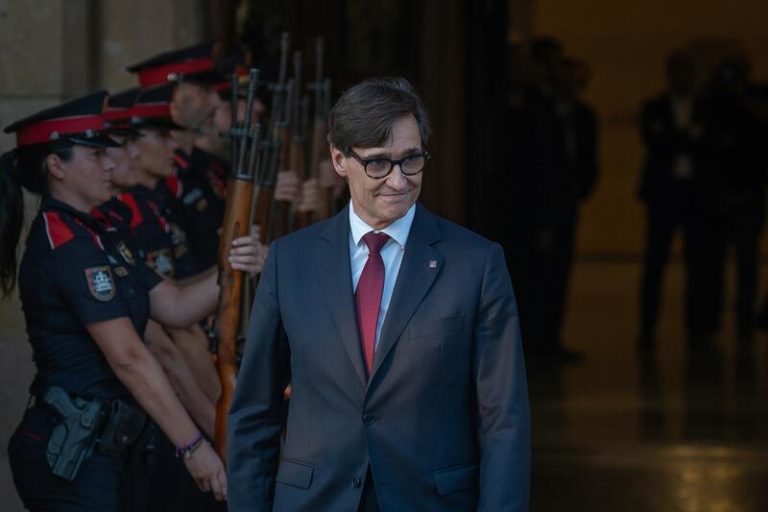 Salvador Illa vuelve a tratar la ampliación del Aeropuerto de El Prat