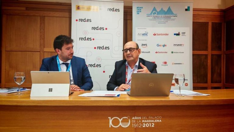 El nuevo programa de formación para Colegios Profesionales cuenta con 200 millones de inversión