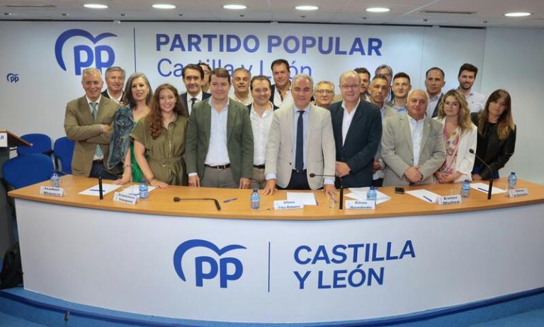 Mañueco censura que Vox desapruebe los presupuestos sin examinar las iniciativas del PP que 