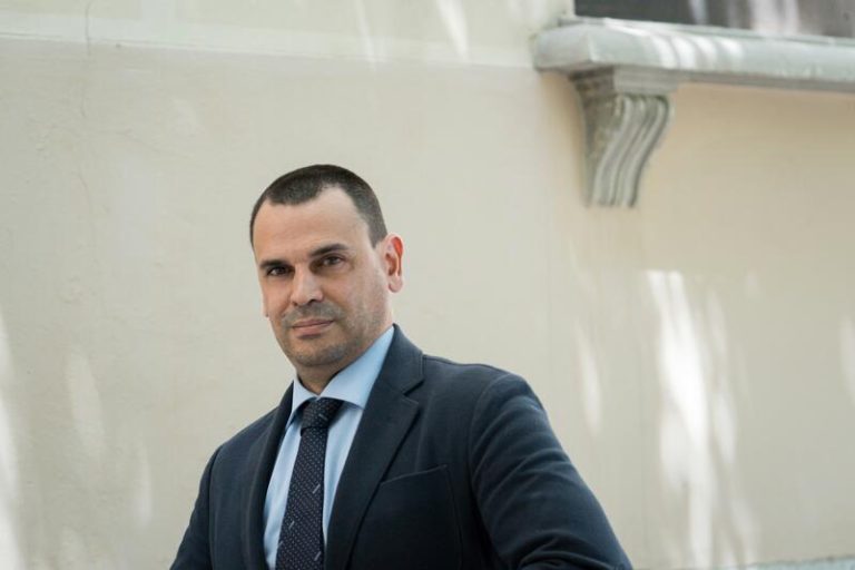 La Comunidad de Madrid cree que la pareja de Ayuso usa adecuadamente sus recursos para respaldarse