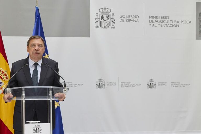 Planas ve el plan nacional de alimentación como una prioridad del Gobierno para los próximos meses