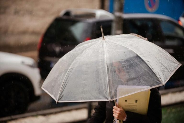 Cinco provincias estarán el sábado en alerta por lluvias y tormentas, con Huesca en nivel naranja y Menorca con rissagas