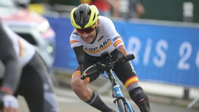 Ricardo Ten y Eduardo Santas logran el noveno y décimo puesto en la prueba en línea C1-2-3 de París 2024