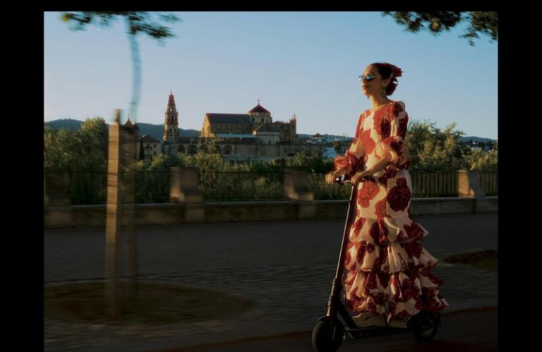 Tradición y vanguardia se dan la mano: 'El Vito' de Córdoba se actualiza con ritmos electrónicos