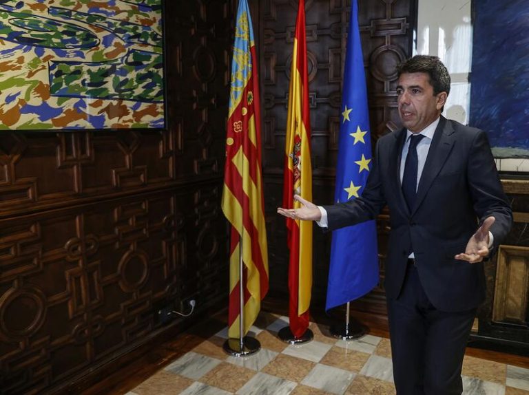 Mazón garantiza que su ejecutivo está listo para aportar y colaborar por la financiación municipal