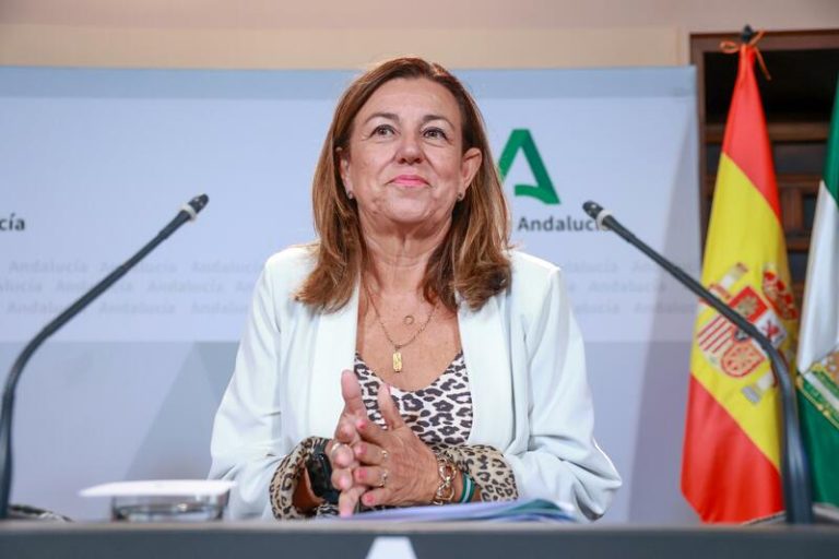 Andalucía arranca el curso escolar con lecciones aprendidas y menos estudiantes