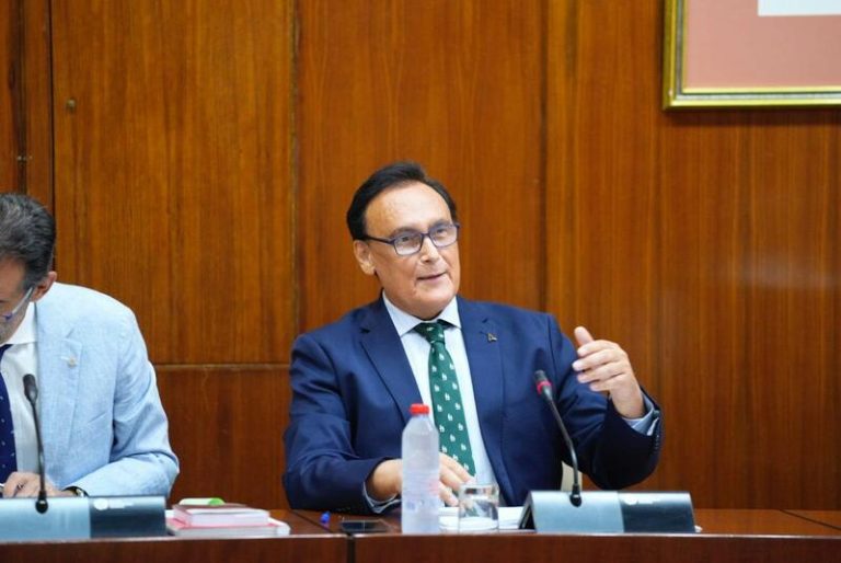 La Junta de Andalucía y las universidades públicas: Una asociación irrompible