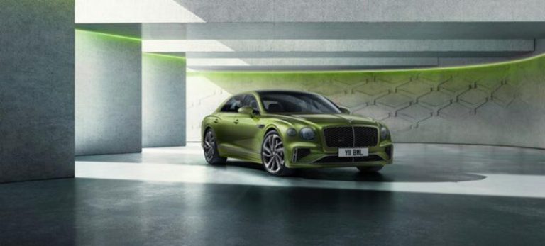 Revolucionario híbrido Bentley 'Flying Spur': Potencia y eficiencia en un solo vehículo