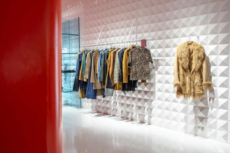 H&M expande el mercado de la ropa de segunda mano a Francia y Bélgica e introduce una página web renovada