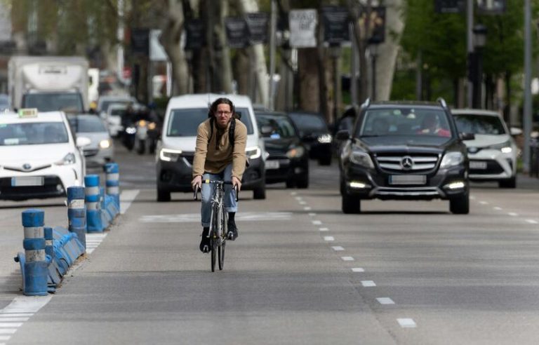 Sumar quiere eximir a todos los ciclos del seguro de responsabilidad civil