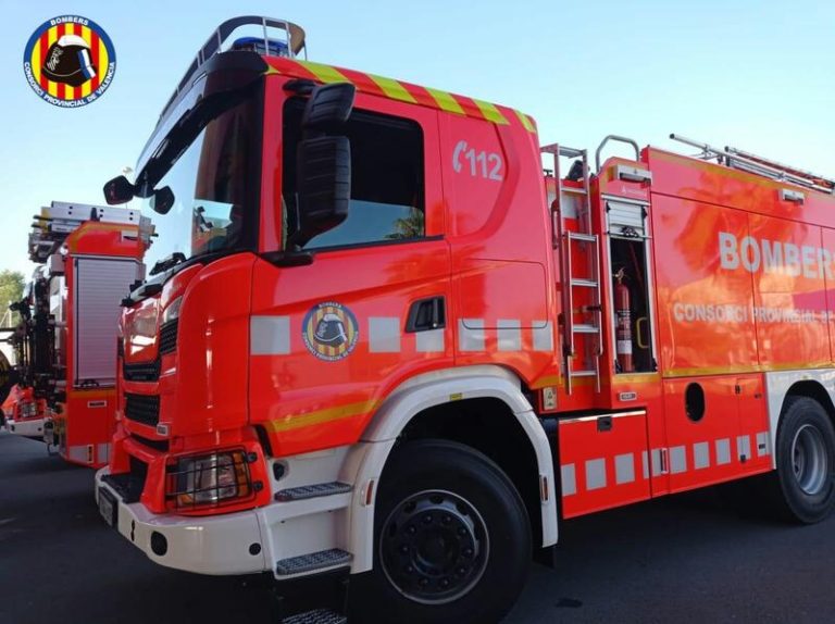Alarma en Simat: Imponente fuego arrase el bosque, exigen intervención urgente del Gobierno