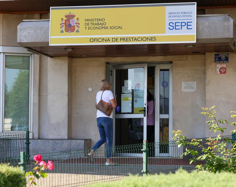 Las vacantes de empleo en la eurozona caen tres décimas en el segundo trimestre