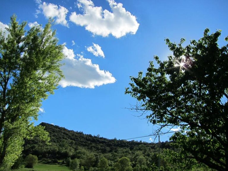 Cuidado con el temporal este domingo: oleaje, subida de temperaturas y vientos fuertes en Baleares y el Estrecho