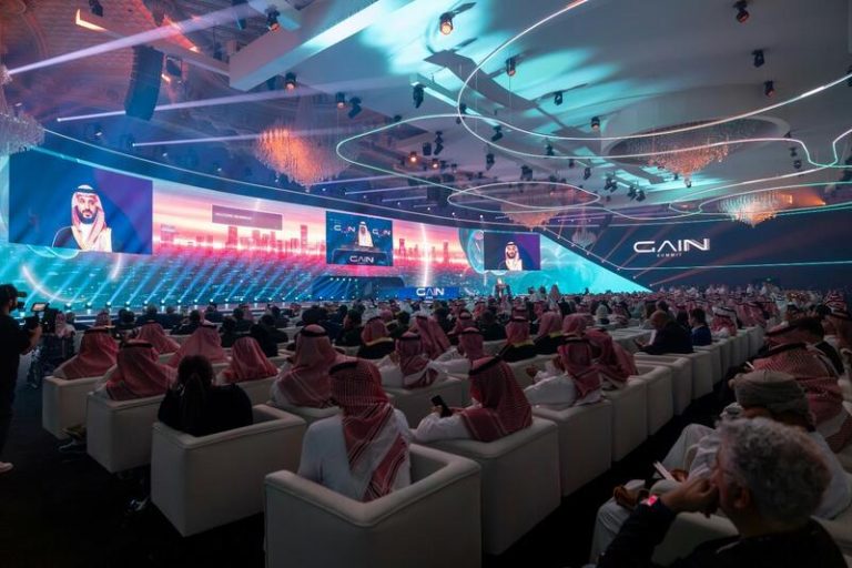Arabia Saudí lidera el llamado a una inteligencia artificial guiada por los principios del Islam
