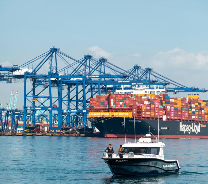 La eurozona triplicó en julio su superávit comercial de bienes y alcanzó los 21.200 millones de euros