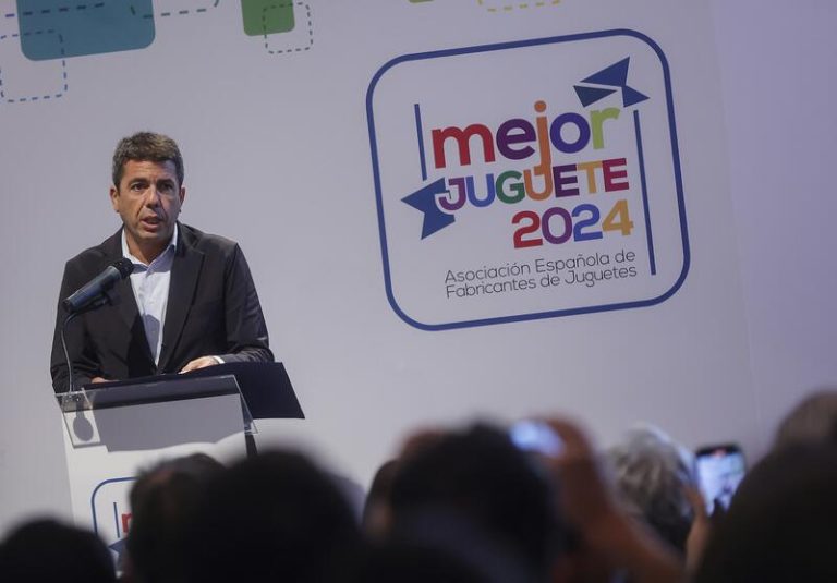 Mazón exhorta a todos los partidos a estar a la altura tras los avisos de Vox de no respaldar los presupuestos