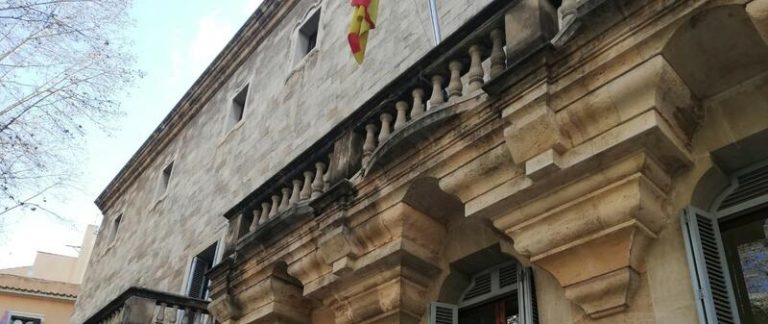 El agresor de Palma recibe ocho años de cárcel por atacar a su médico con unas tijeras