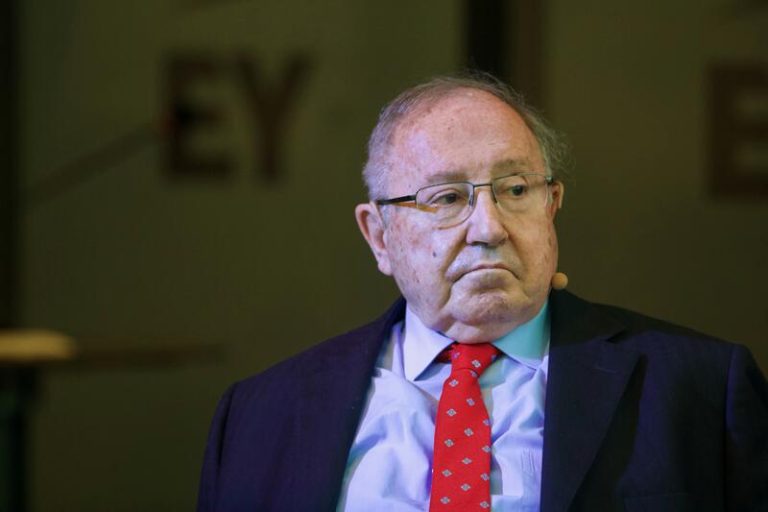 SCC concede el V Premio 8 de Octubre al presidente de la Cámara de Comercio de España