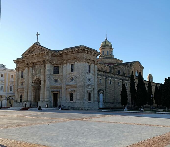 El Congreso español abordará la controvertida exhumación de almirantes del Panteón de Marinos Ilustres