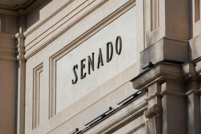 El PP fija para principios de octubre el arranque de las comparecencias de la comisión del Senado sobre el CIS
