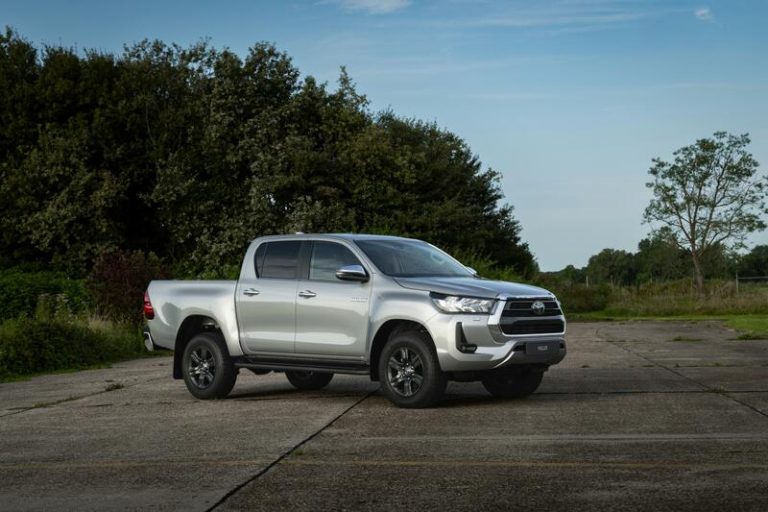 Llega la versión semielectrificada de la Hilux de Toyota, ¡descúbrela!