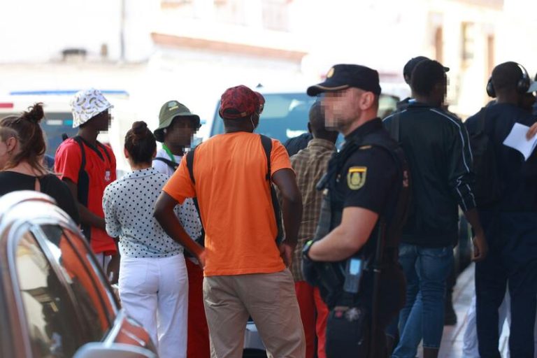 La Comisión Española de Ayuda al Refugiado avisa de la difusión de un bulo sobre los migrantes de Alcalá