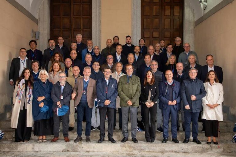 Gobierno aprueba 1.875 millones para impulsar la conectividad del sistema portuario español