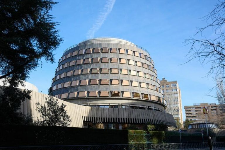 El Supremo rechaza detener la Sesión Plenaria del Tribunal Constitucional a raíz de la solicitud de un partido político