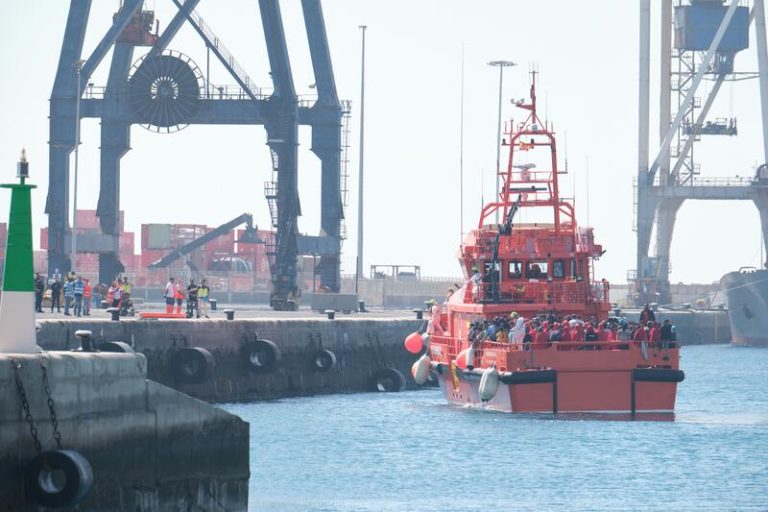 Salvamento Marítimo rescata a 178 migrantes en tres pateras en Fuerteventura