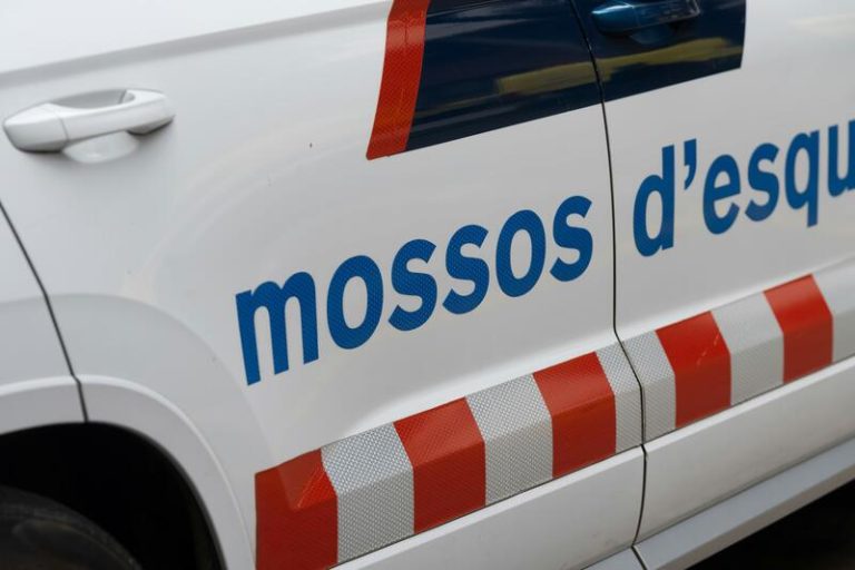 Detenido un individuo tras abrir fuego contra agentes de la policía local de Reus