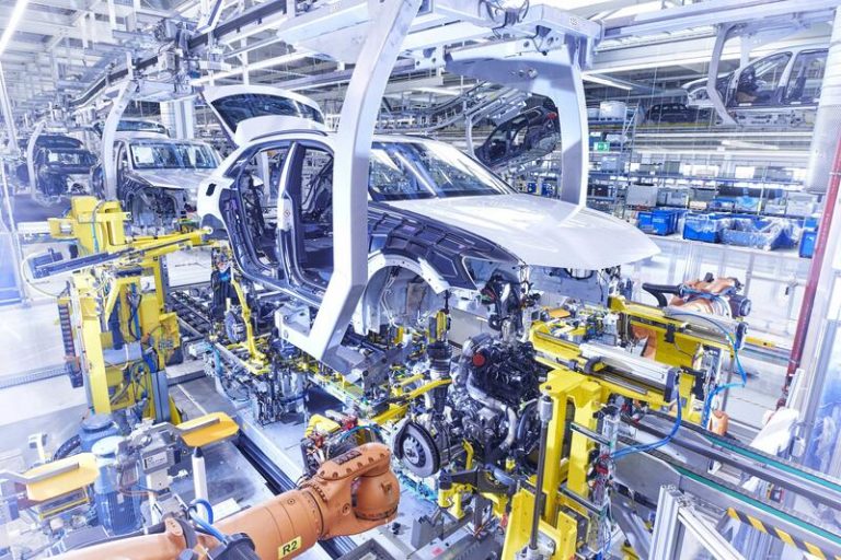 La industria del coche, clave para potenciar la producción inteligente, según M2F