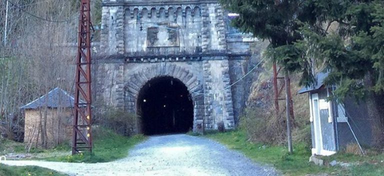 Transportes somete a información pública el estudio para la reapertura del túnel ferroviario de Somport