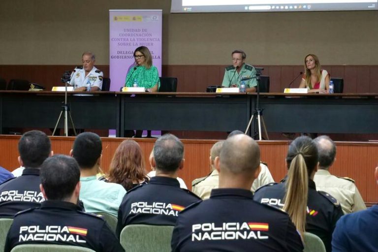 ¡Alerta en Melilla! La Guardia Civil se prepara para frenar el asalto de los recién llegados